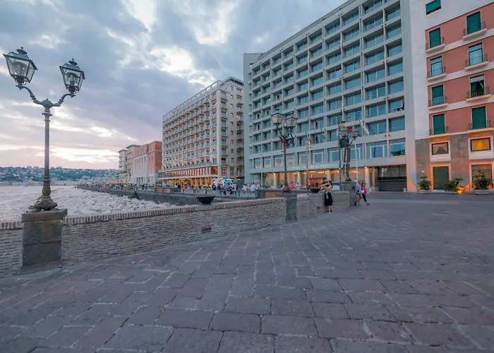 Hotel cerca del aeropuerto: Hotel Royal Continental